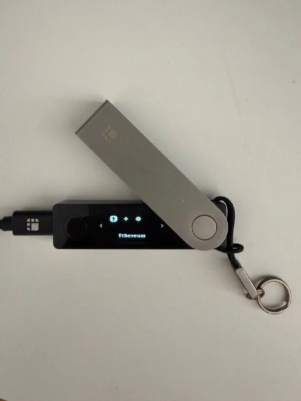 Ledger Nano X холодный крипто-кошелек