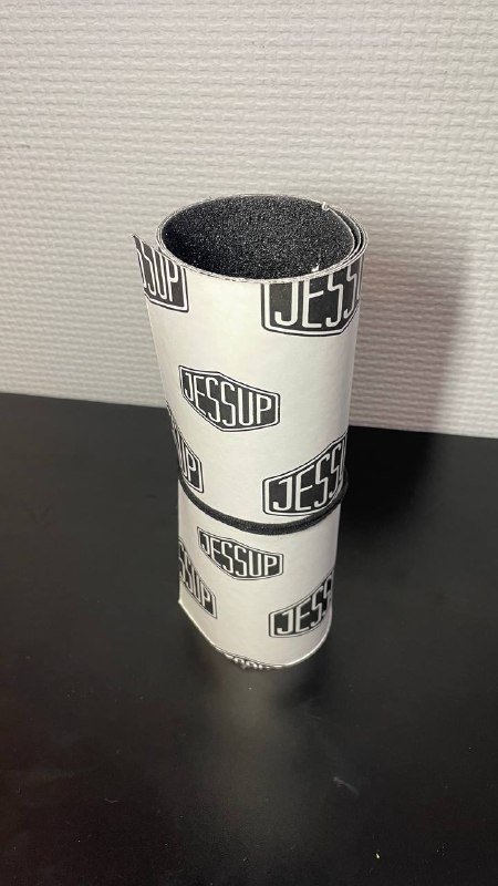 Скейтборд дека Jacuzzi 8.25 с шкуркой Jessup 3