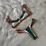 Солнечные очки, купальники Nike 2