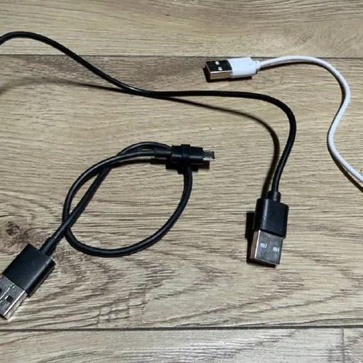 Кабели USB micro USB, 3.5 мм jack, тюльпаны