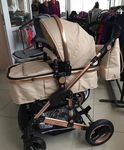 Коляска 3 в 1 с сумкой и накидкой от дождя