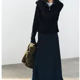 Сатиновая синяя юбка Zara 3
