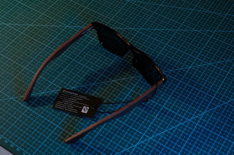 Очки с деревянными дужками поляризационные новые 4