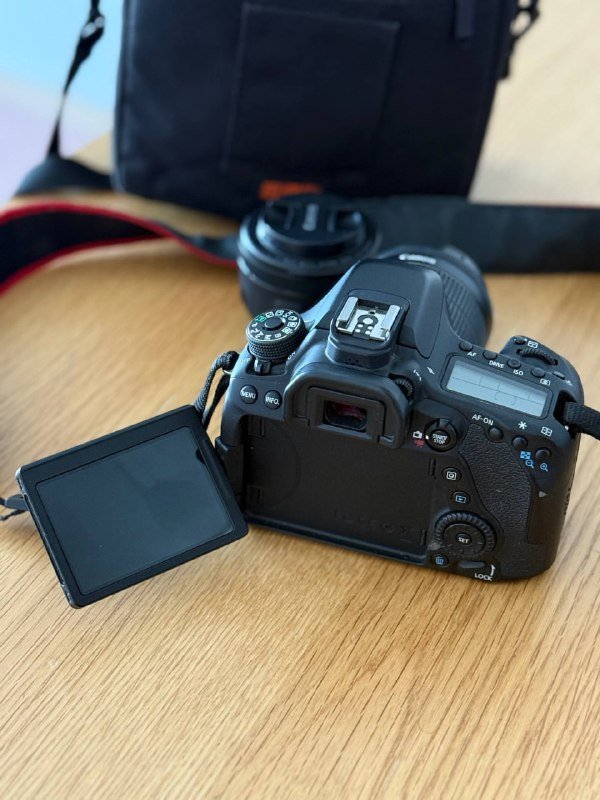 Canon 80D камера, 50mm, 18-55mm, 3 SD 32Gb карты 4