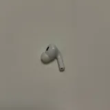 AirPods Pro 2 с кейсом и правым наушником 6
