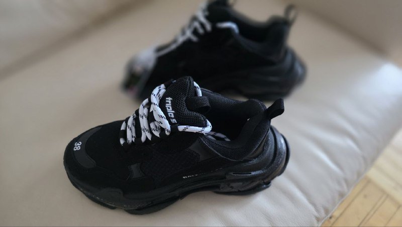 Balenciaga кроссовки 38 размер 4