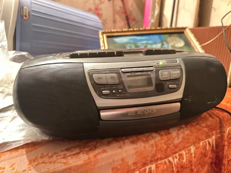 Магнитофон JVC