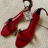 Кожаные босоножки Zara, новые, 38 размер 2