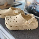 Crocs 2
