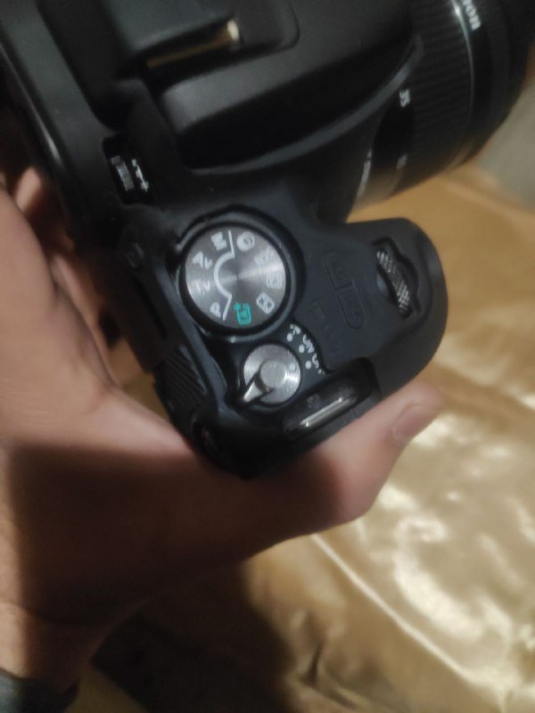 Фотоаппарат Canon EOS 200D с объективом EF-S 18-55 IS STM 3