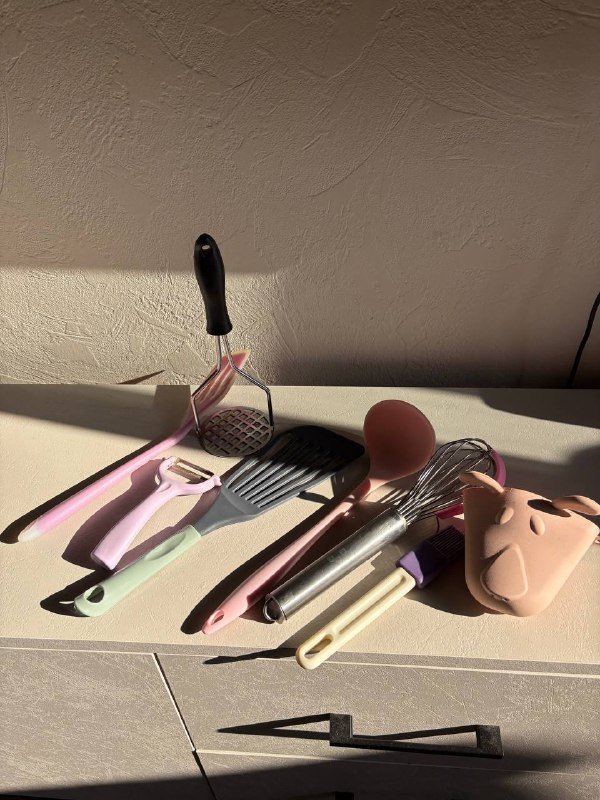 Зимняя куртка, Лего, сумка Puma, набор для кухни, худи Zara, штаны Puma, женская желетка, кофта с капюшоном Puma 4