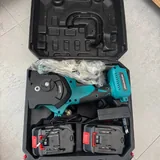 Аккумуляторная мини пила Makita 1