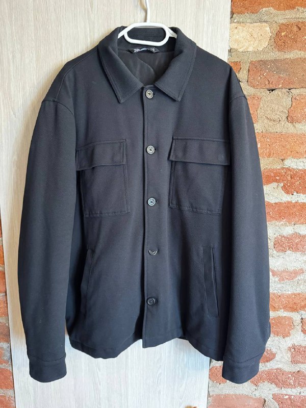 Рубашка женская Mango, Пуховик женский Mohito, Куртка мужская Zara 3