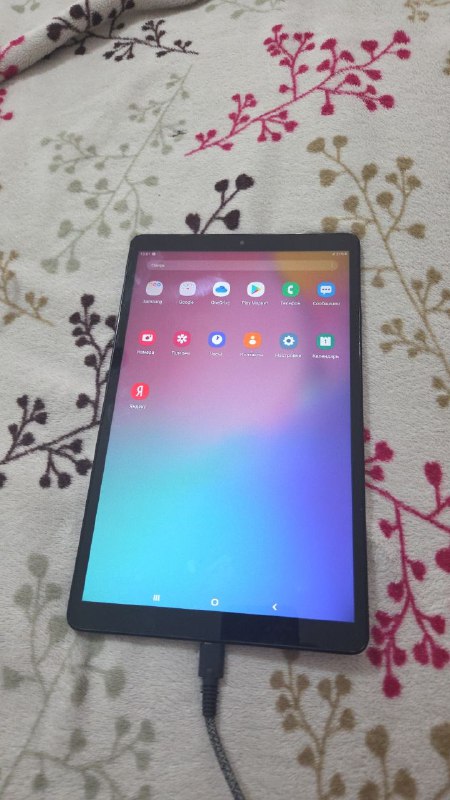 Планшет Samsung Galaxy Tab A 10.1 SM-T585 32Gb 1