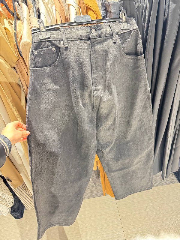 Жилет CAVALLINI, кожаные брюки, пиджак STEFANEL, розовый пиджак, сарафан JCREW, юбка Click, юбка DELORES, брюки, платье DOLCE&GABBANA, джинсы William Rast 6