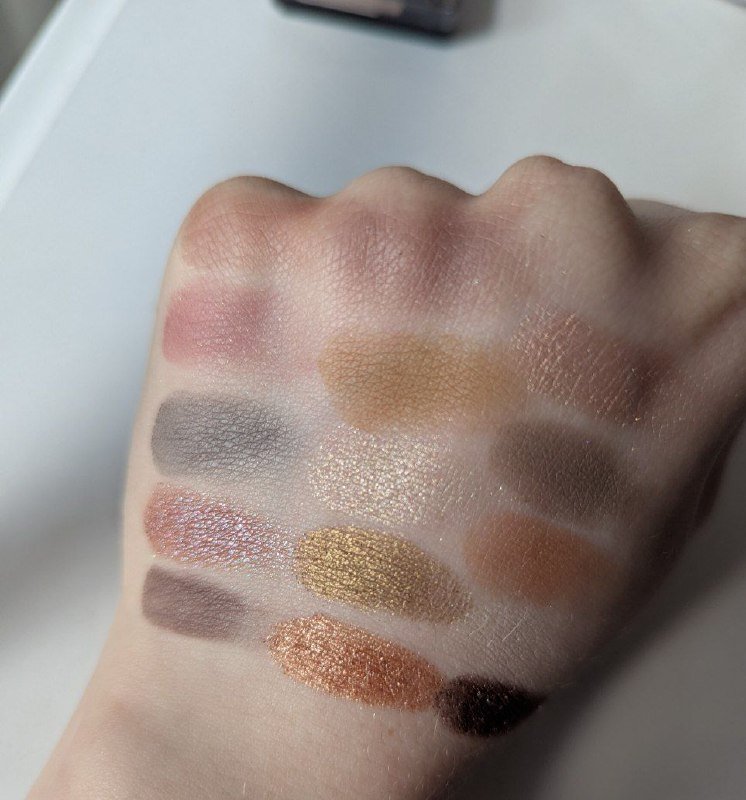 Палетка теней Influence Beauty New Era 4