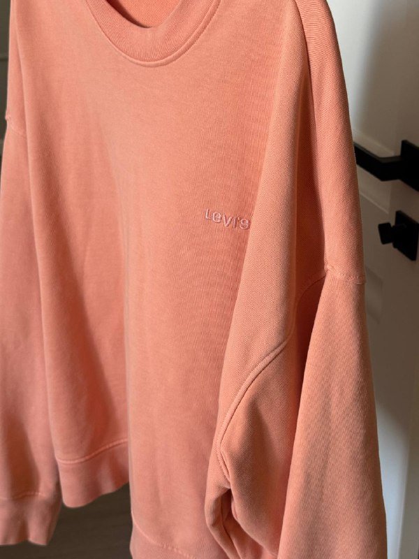 Levi’s свитшот персик 4