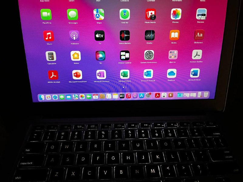 MacBook Air 2015 с новой батареей, 8/128 2