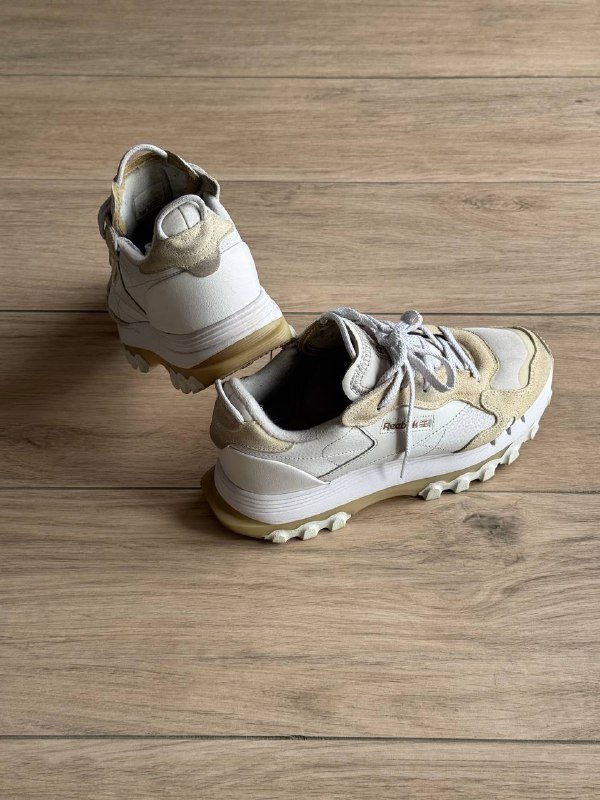 Reebok х Cardi B кроссовки женские оригинал US 9 3