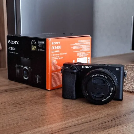 Sony Alpha a6400 с китовым объективом