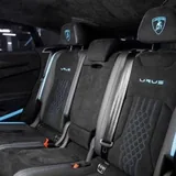 Lamborghini Urus 4