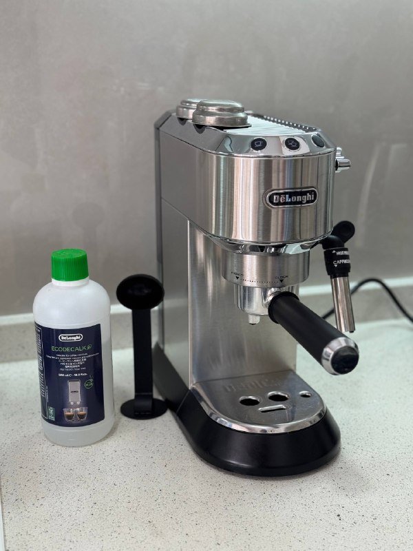 Рожковая кофеварка Delonghi 685 с аксессуарами 2