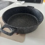Deep frying pan with lid 2
