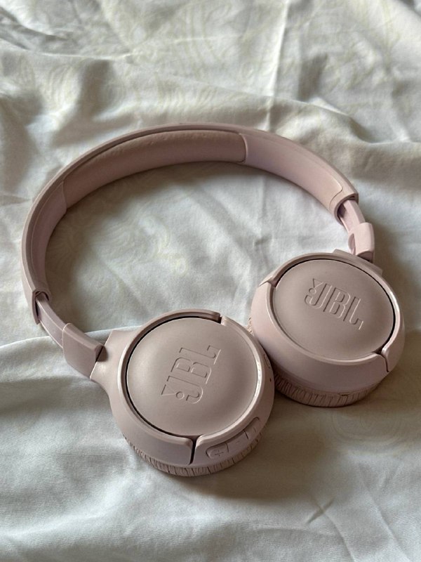 JBL Tune 500 Wireless On-Ear Headphones Pink