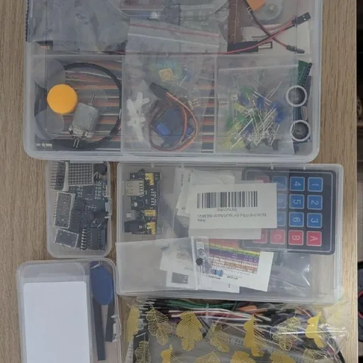 Набор для проектов с Raspberry Pi от Freenove