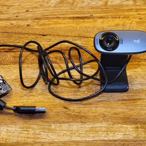 Вебкамера Logitech