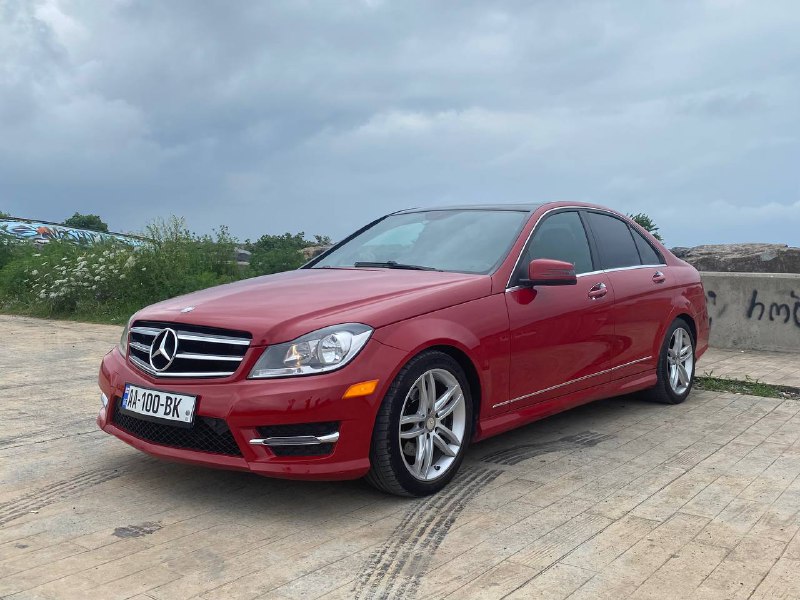 Mercedes-Benz C250 1.8 бензин 2014