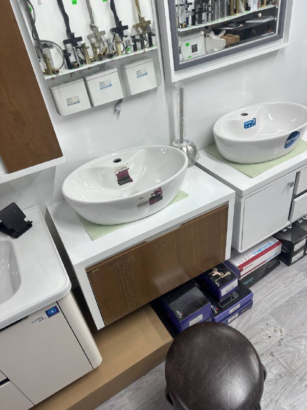 навесной шкаф для ванны с раковиной 2