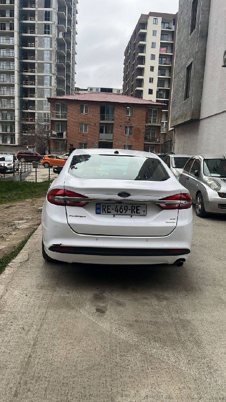 Ford Fusion Sedan 2018 бензиновая 1.5 экобуст 8