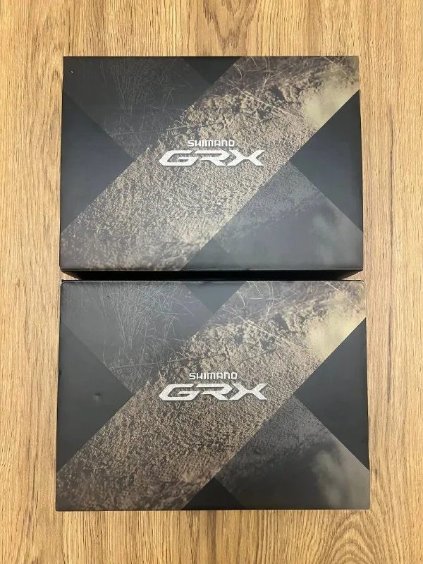 Shimano GRX RX810 მუხრუჭებისა და დუალ-კონტროლების კომპლექტი 1