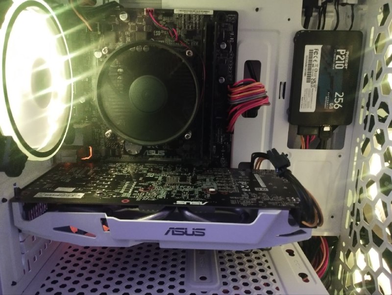 Процессор Intel core i7 7700 с материнской платой, ASUS GTX 1060 3GB