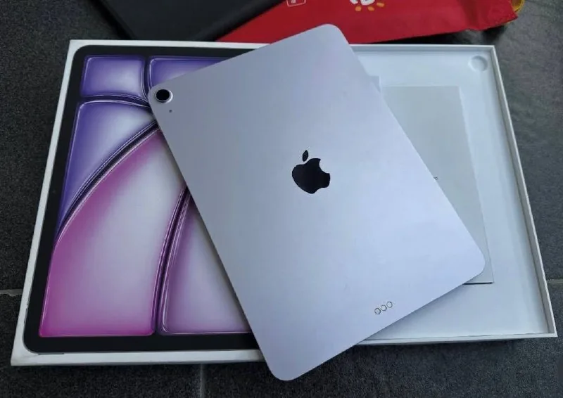 Apple iPad Air 11, M3, 128 ГБ, Wi‑Fi