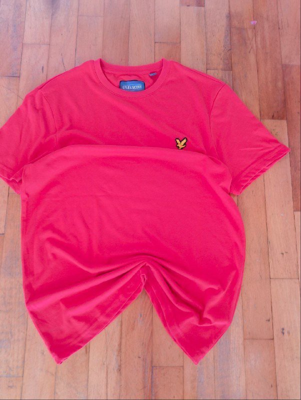 Красная футболка Lyle & Scott размер S