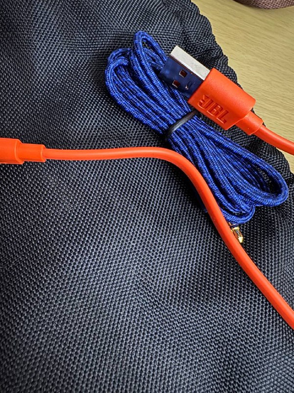 Наушники JBL Live 660NC новые с шумоподавлением 4