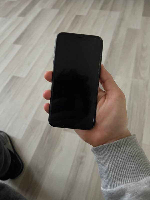 IPhone 11, IPhone XR 9