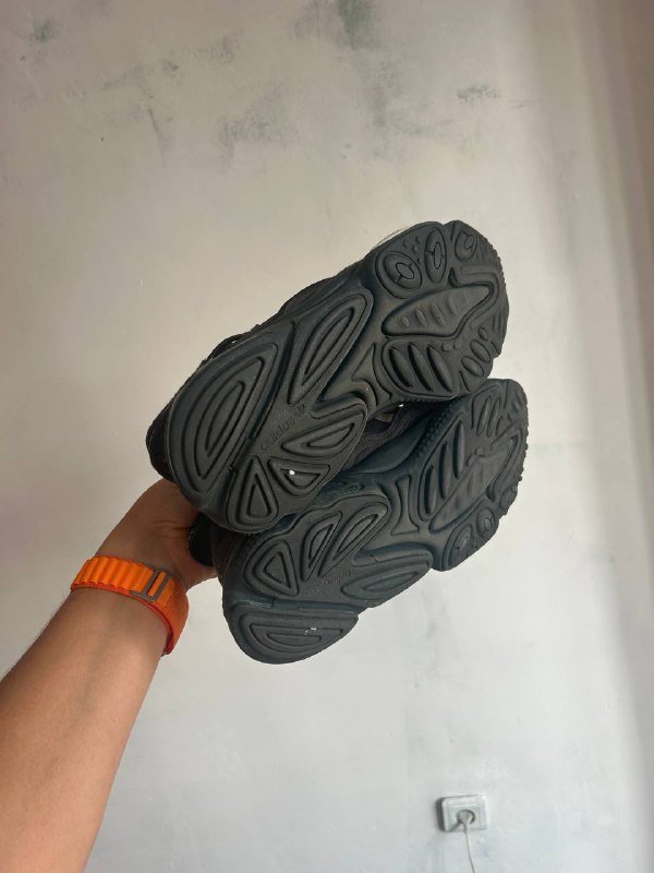 Adidas Ozweego темно-серые кроссовки размер 45 2