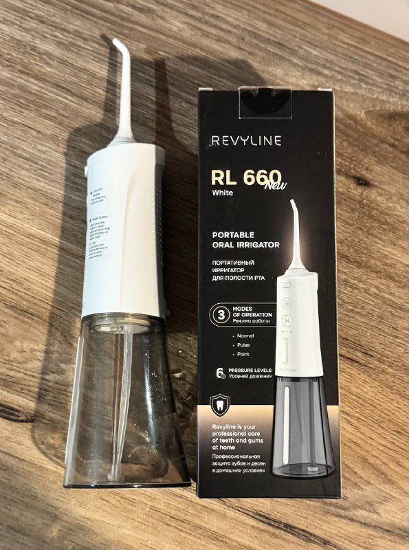 Ирригатор Revyline RL 660 с одной насадкой