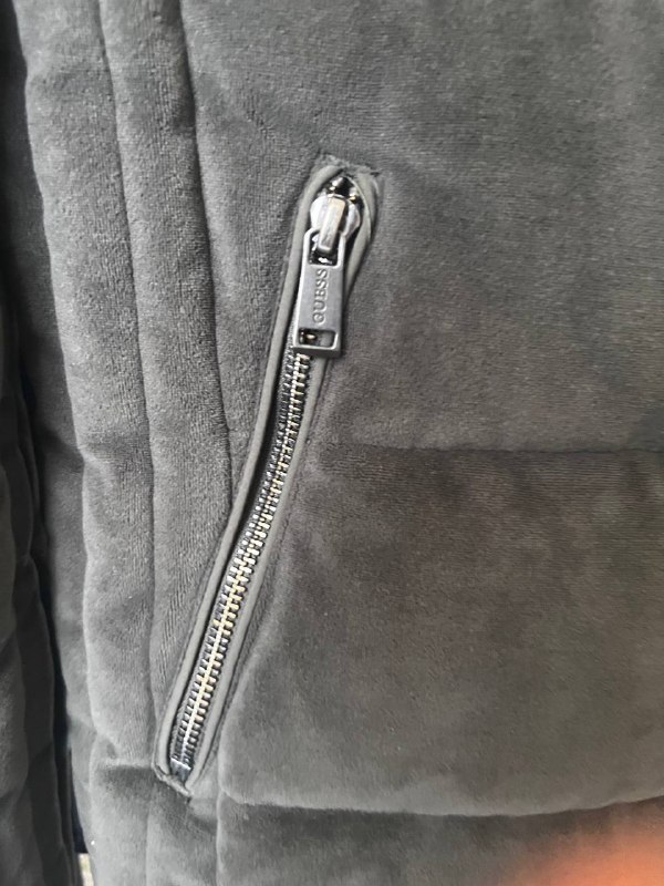 Куртка GUESS мужская, размер М 4