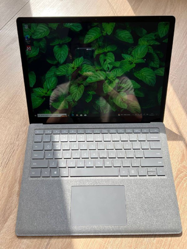 Microsoft Surface Laptop 2 2