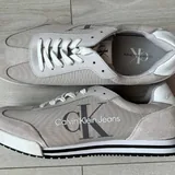 Кроссовки Adidas Ozweego и Calvin Klein 8