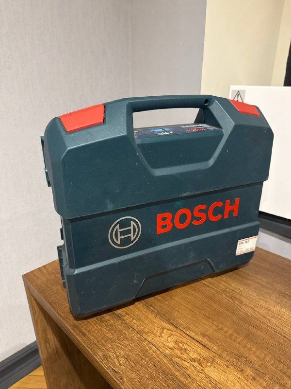 Дрель Bosch новая 2