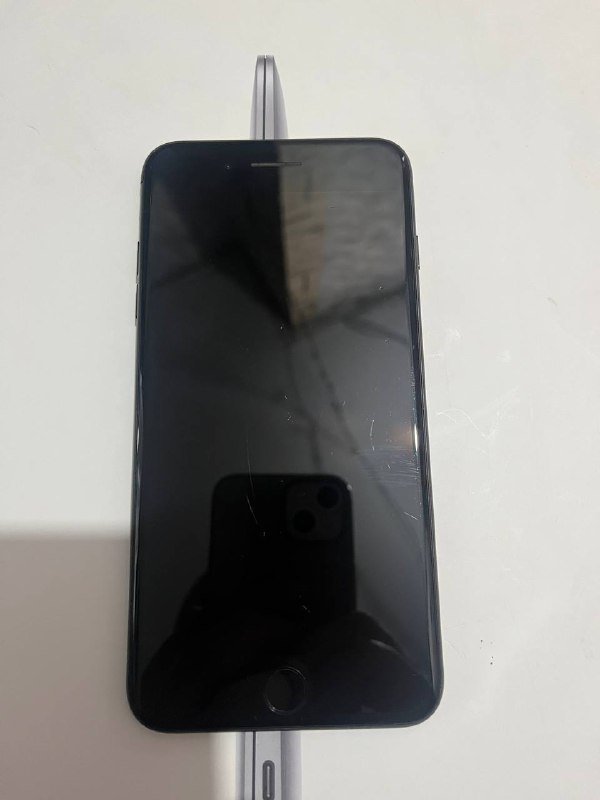 iPad 10 64Gb, iPhone 7 Plus 128Gb 3