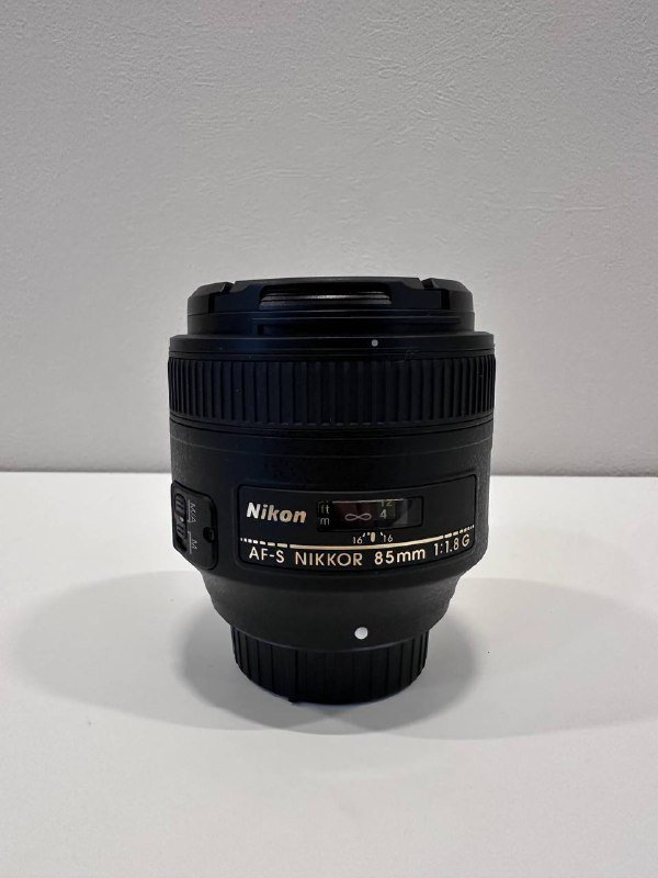 Объектив Nikon AF-S NIKKOR 85mm f/1.8G