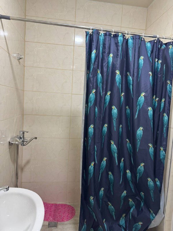 3-комнатная квартира с 2 спальнями, балконом, центральное отопление 10