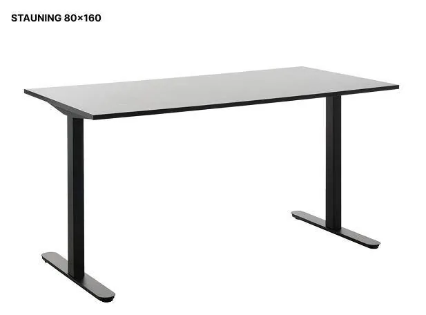 Офисный стол, кресло 1