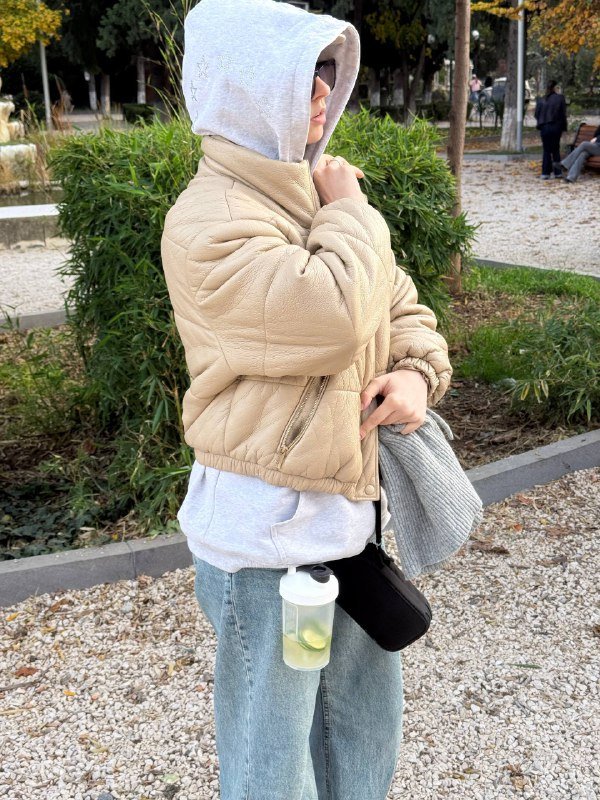 Оригинальная теплая куртка GUESS женская 3